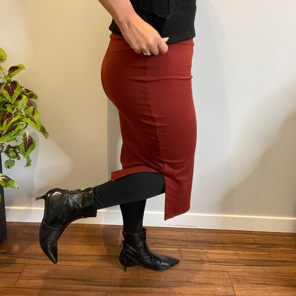 Canadian Made Pencil Skirt in Terracota -S- - Picture 3 of 13